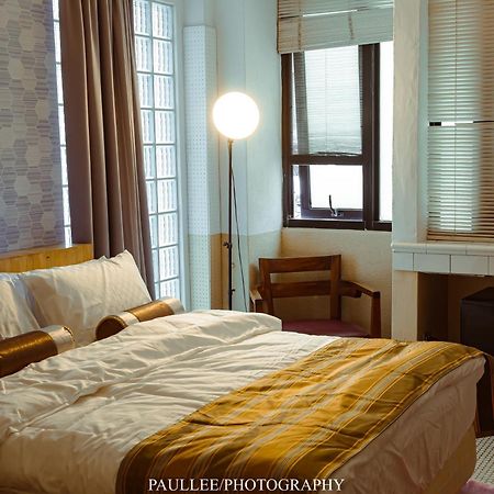 白狗公寓amo B&B市區金三角 東大門夜市 Hualien Extérieur photo
