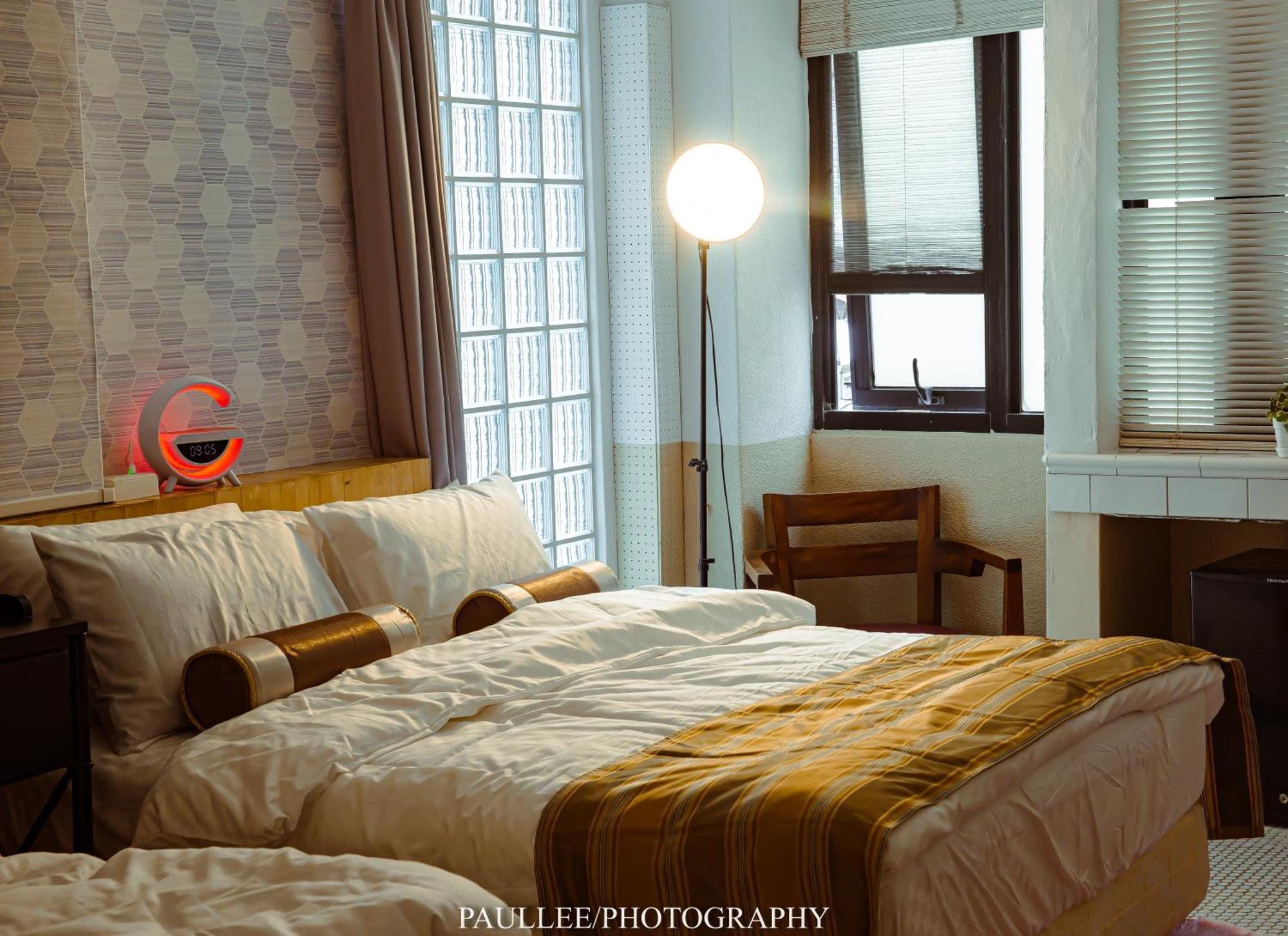 白狗公寓amo B&B市區金三角 東大門夜市 Hualien Extérieur photo