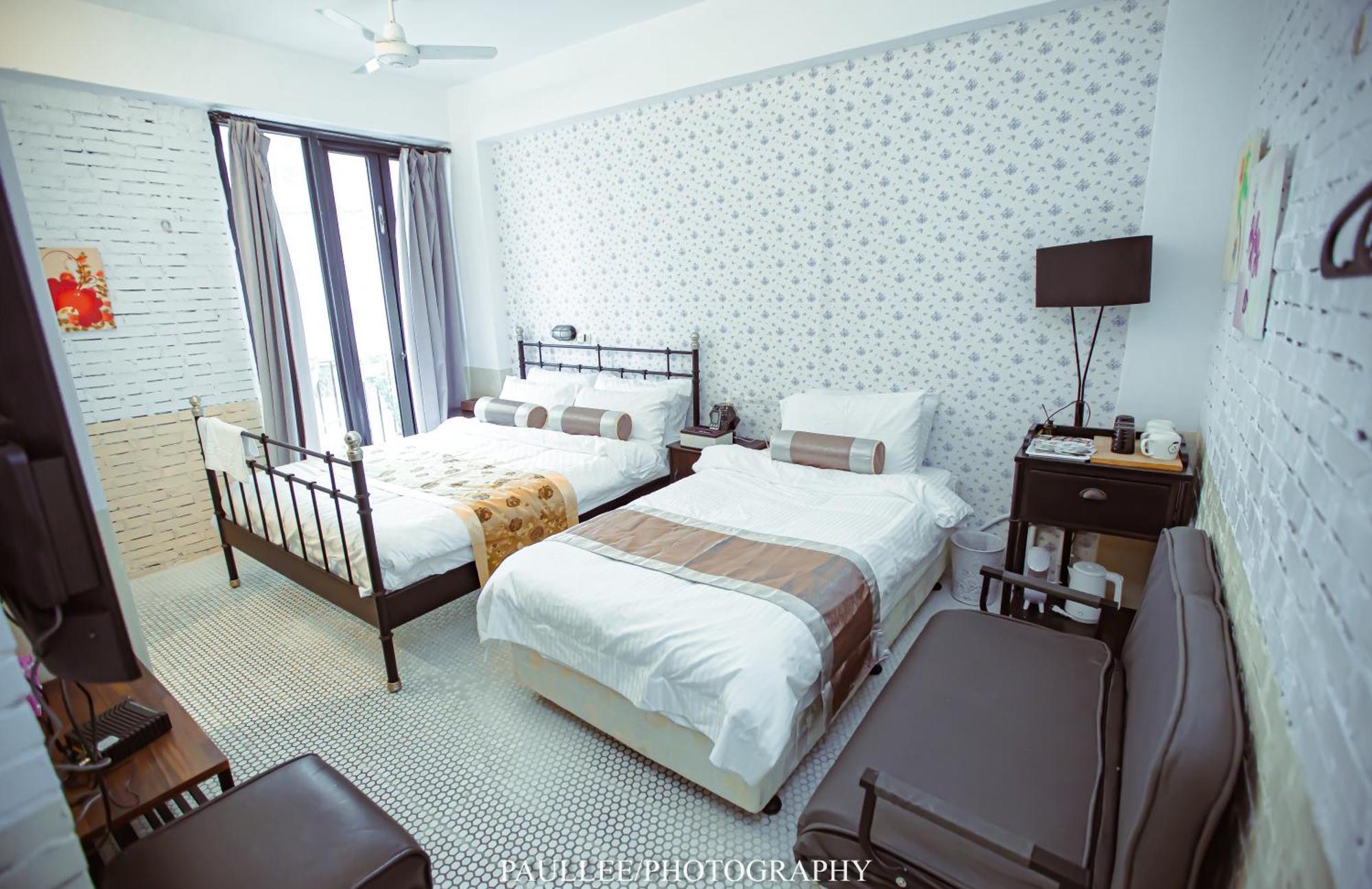 白狗公寓amo B&B市區金三角 東大門夜市 Hualien Extérieur photo