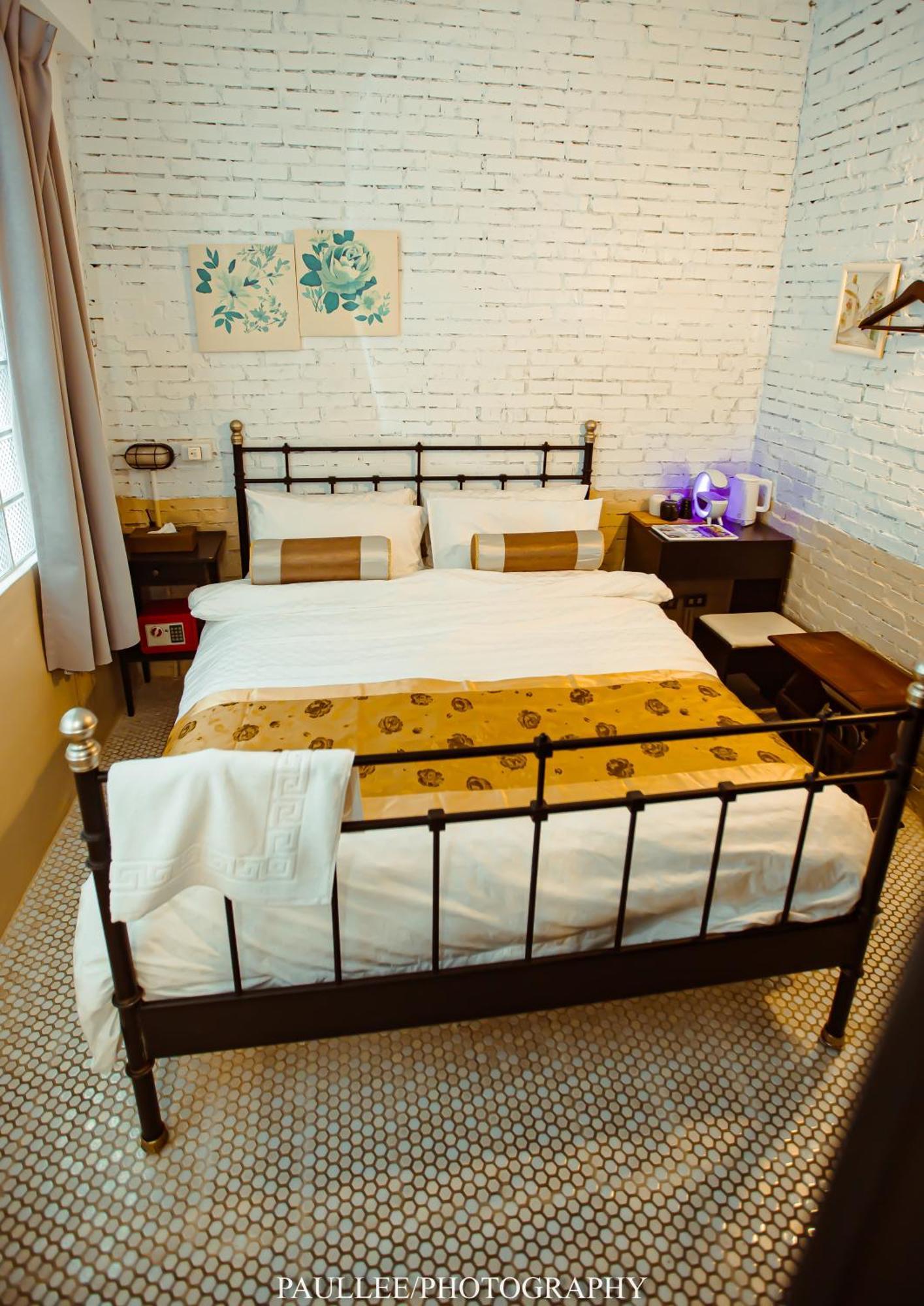 白狗公寓amo B&B市區金三角 東大門夜市 Hualien Extérieur photo