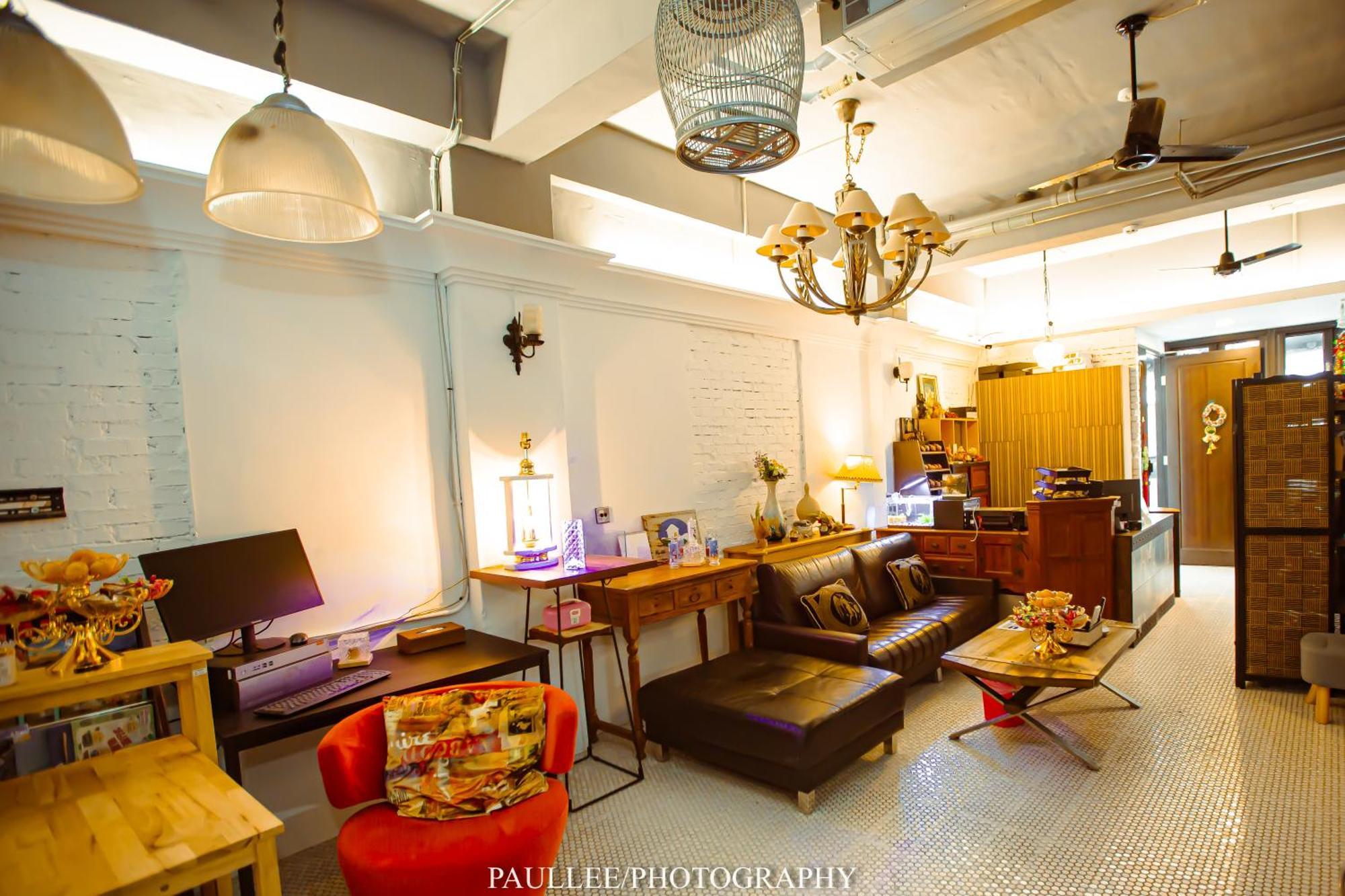 白狗公寓amo B&B市區金三角 東大門夜市 Hualien Extérieur photo