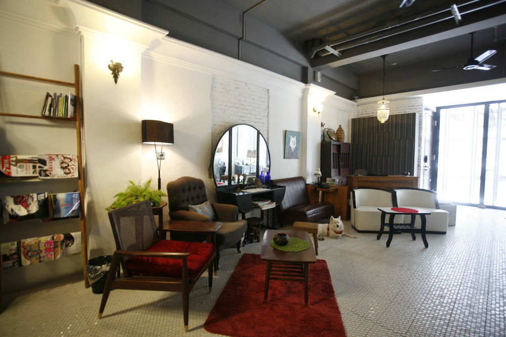 白狗公寓amo B&B市區金三角 東大門夜市 Hualien Extérieur photo